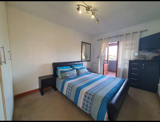 3 BEDROOM HOUSE FOR SALE IN RUYTERWACHT